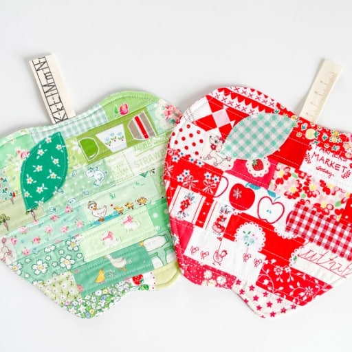 How to make a mug rug with free patterns?