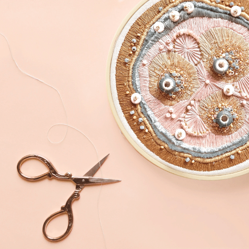What to Expect in an Embroidery Class