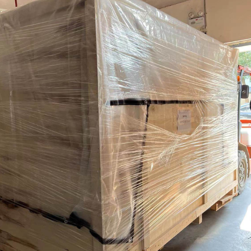 How do supplier choices influence packaging machine prices