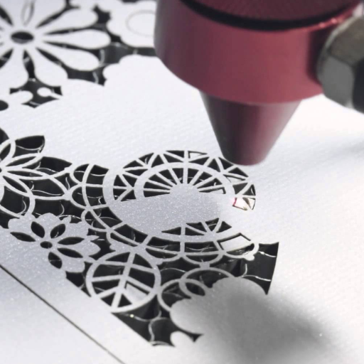 What are the key advantages of using CNC laser cutting machines