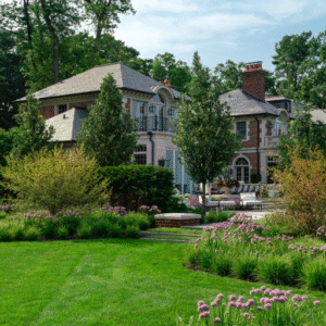 Weed Control for a Flawless Lawn