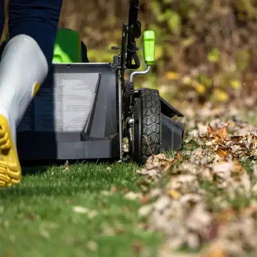 Best Practices for the Last Mow of the Season