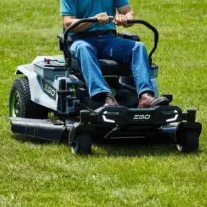 Comparing Electric and Gas Lawn Mowers