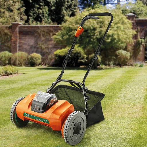 Features to Look for in a Small Lawn Mower